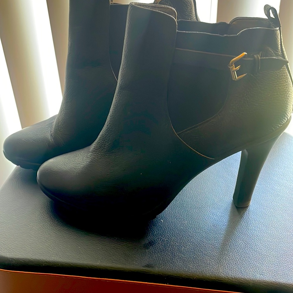 Gently Used Booties Size 10